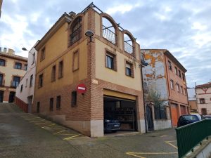 EXCLUSIVA VIVIENDA UNIFAMILIAR EN ALFARO